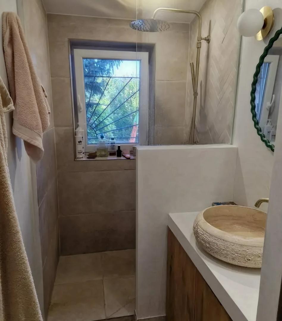 Carrelage pour la salle de bain et la cuisine